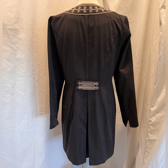 CAbi coat - Picture 3 of 12